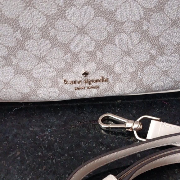 Kate Spade Cream Floral Crossbody Bag - Picture 2 of 13